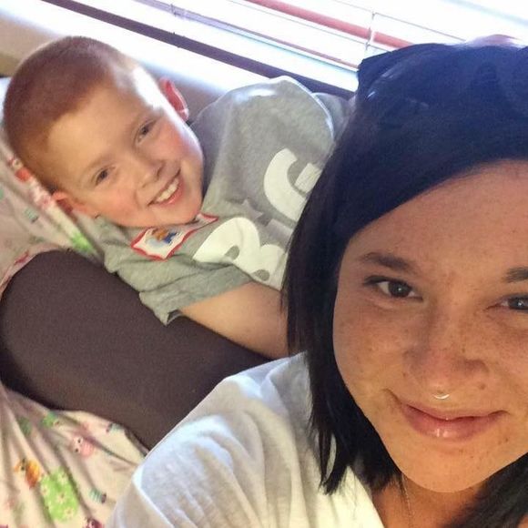 Meet your Posher, Candice - Picture 1 of 1